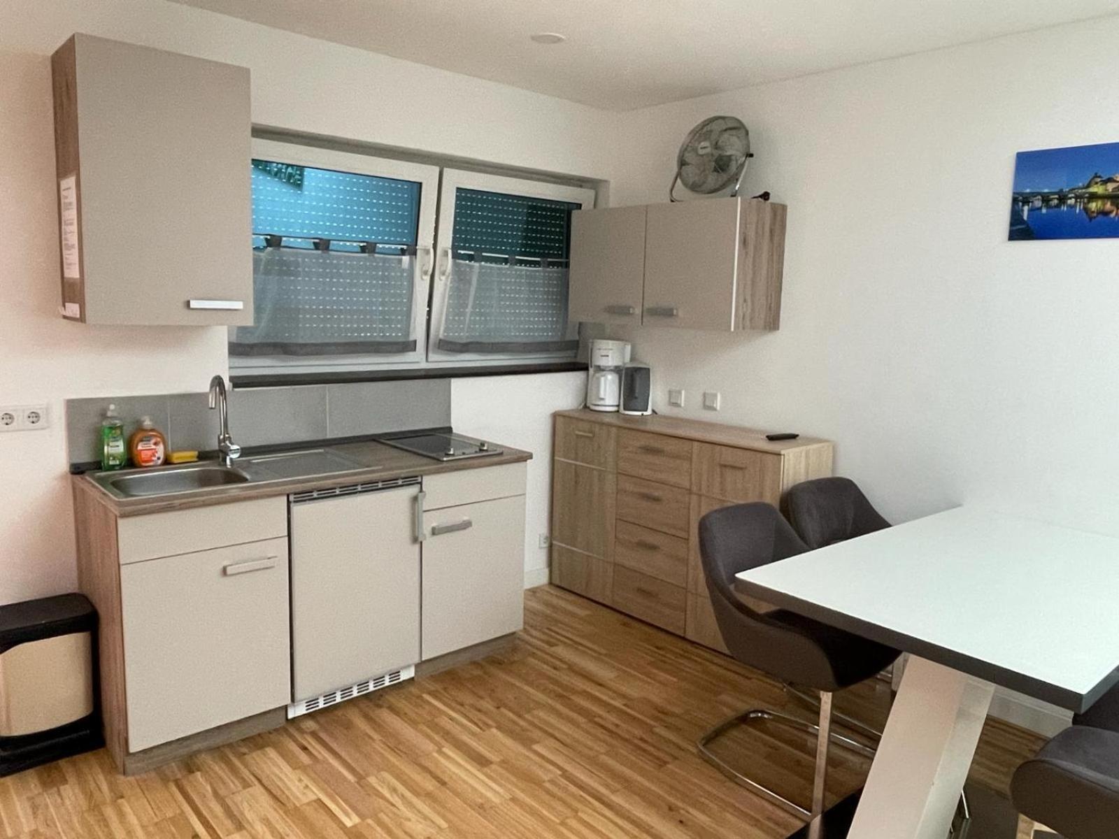 Bungalow Am Donaupark Регенсбург Екстериор снимка